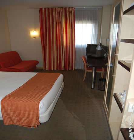 Imagen de la habitación del Hotel Holiday Inn Express Valencia - Bonaire, An Ihg. Foto 4