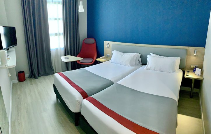 Imagen de la habitación del Hotel Holiday Inn Express Valencia Ciudad De Las Ciencias, An Ihg. Foto 8