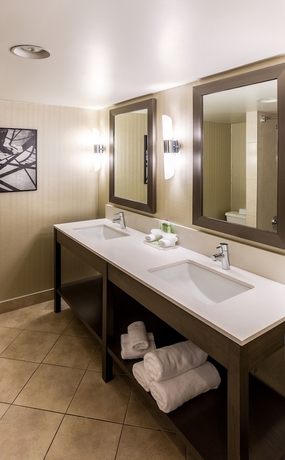 Imagen de la habitación del Hotel Holiday Inn Express Vancouver-metrotown (burnaby), An Ihg. Foto 9