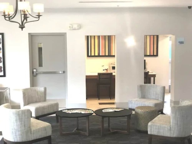 Imagen de los interiores del Hotel Holiday Inn Express Venice, An Ihg. Foto 20