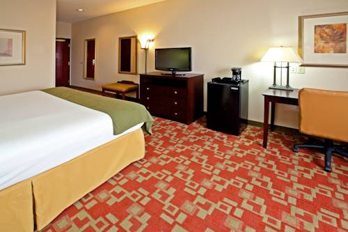 Imagen de la habitación del Hotel Holiday Inn Express Vincennes. Foto 12