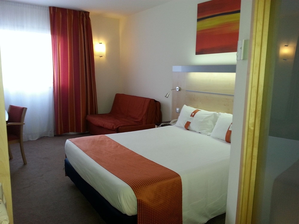 Imagen de la habitación del Hotel Holiday Inn Express Vitoria, An Ihg. Foto 6