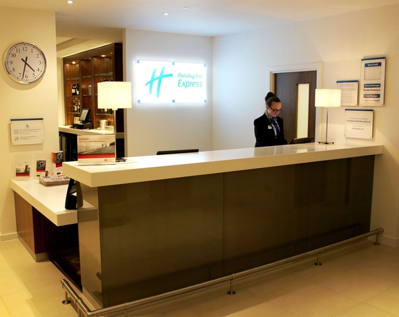 Imagen de los interiores del Hotel Holiday Inn Express Wakefield, An Ihg. Foto 10