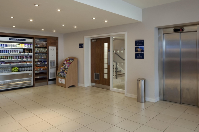 Imagen de los interiores del Hotel Holiday Inn Express Walsall M6j10, An Ihg. Foto 15