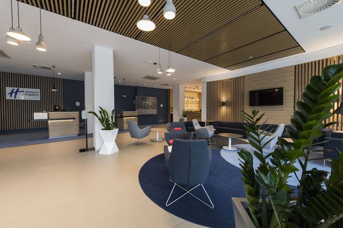 Imagen general del Hotel Holiday Inn Express Warsaw - Mokotow, an IHG. Foto 1