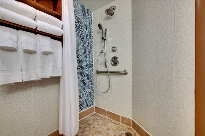 Imagen de la habitación del Hotel Holiday Inn Express Washington DC N-Silver Spring. Foto 14