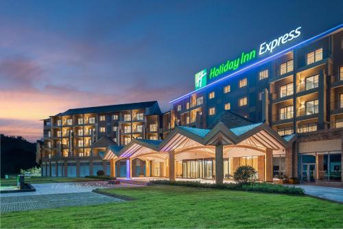 Imagen general del Hotel Holiday Inn Express Wawu Mountain, an IHG. Foto 9