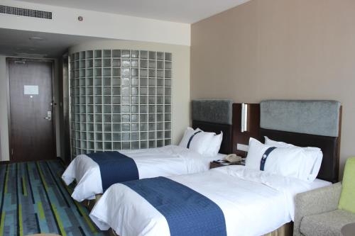 Imagen de la habitación del Hotel Holiday Inn Express Weihai Hi-tech Zone, An Ihg. Foto 6