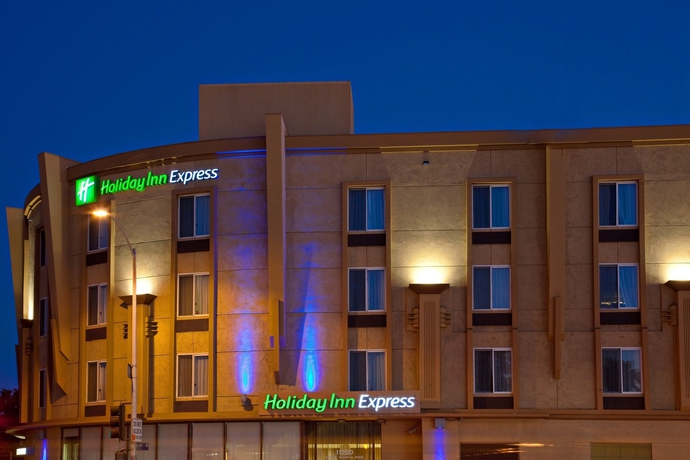 Imagen general del Hotel Holiday Inn Express West Los Angeles. Foto 3