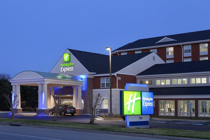 Imagen de los exteriores del Hotel Holiday Inn Express Williamsburg North. Foto 13