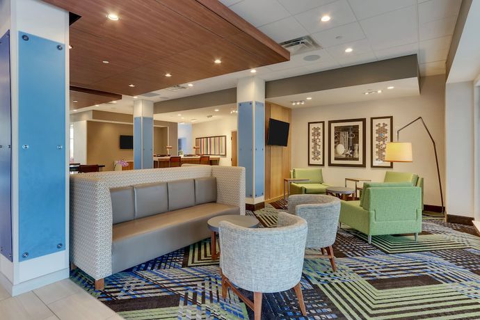 Imagen de los interiores del Hotel Holiday Inn Express Wilmington Porters Neck, an IHG. Foto 17