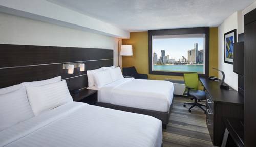 Imagen de la habitación del Hotel Holiday Inn Express Windsor Waterfront, An Ihg. Foto 5