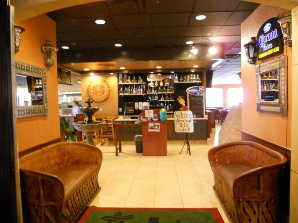 Imagen del bar/restaurante del Hotel Holiday Inn Express Winnemucca. Foto 3