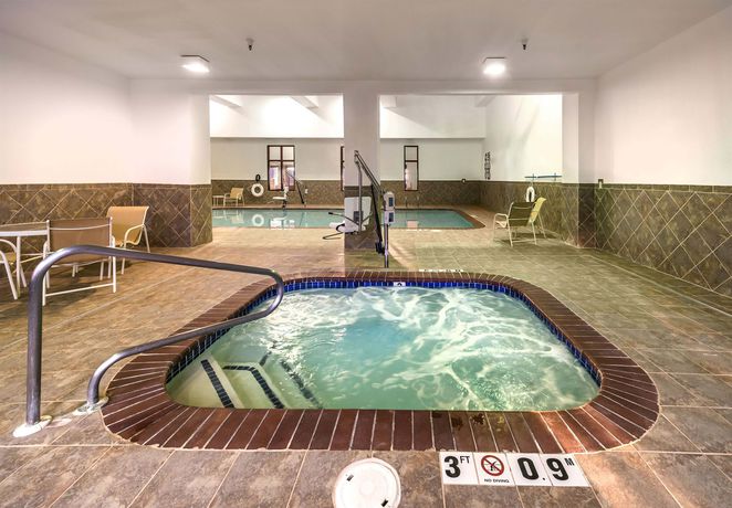 Imagen de los interiores del Hotel Holiday Inn Express Winnemucca. Foto 14