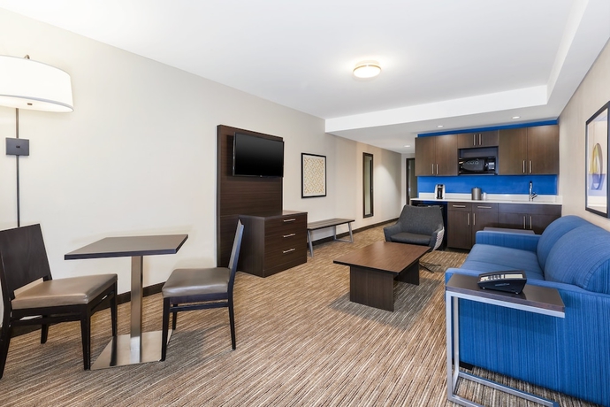 Imagen de la habitación del Hotel Holiday Inn Express Winnipeg Airport Polo Park. Foto 5