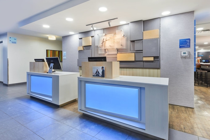 Imagen de los interiores del Hotel Holiday Inn Express Winnipeg Airport Polo Park. Foto 15