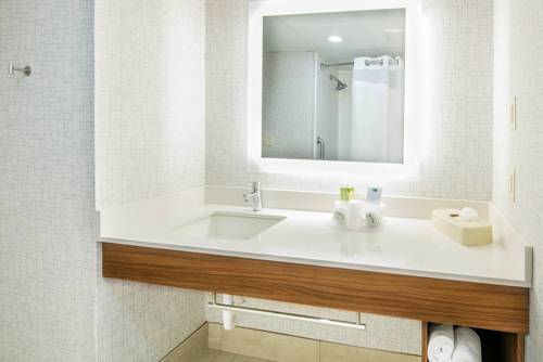 Imagen de la habitación del Hotel Holiday Inn Express Woodbridge. Foto 7