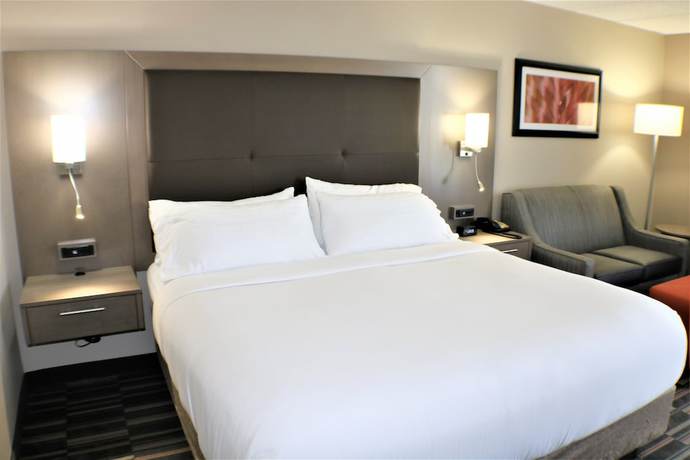 Imagen de la habitación del Hotel Holiday Inn Express Woodstock-shenandoah Valley, An Ihg. Foto 10