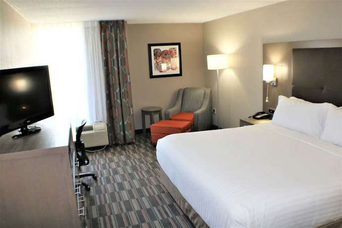 Imagen de la habitación del Hotel Holiday Inn Express Woodstock-shenandoah Valley, An Ihg. Foto 11