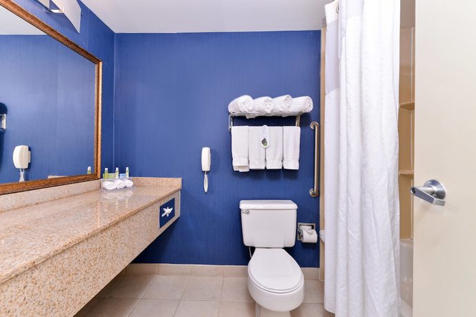 Imagen de la habitación del Hotel Holiday Inn Express Worcester Downtown. Foto 12