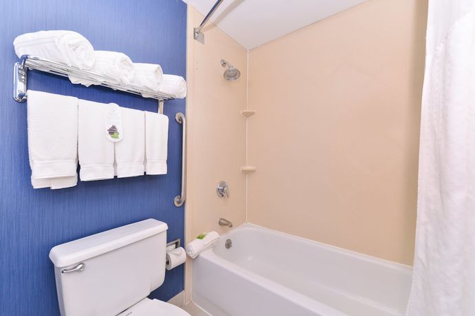 Imagen de la habitación del Hotel Holiday Inn Express Worcester Downtown. Foto 15