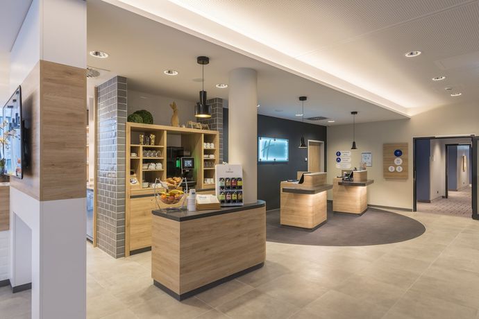 Imagen de los interiores del Hotel Holiday Inn Express Wuppertal - Hauptbahnhof, An Ihg. Foto 16