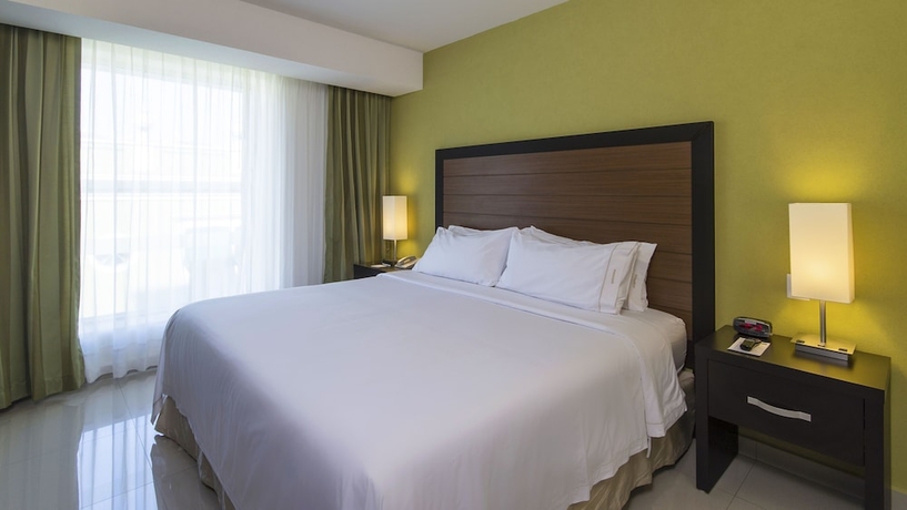 Imagen de la habitación del Hotel Holiday Inn Express Xalapa, An Ihg. Foto 16