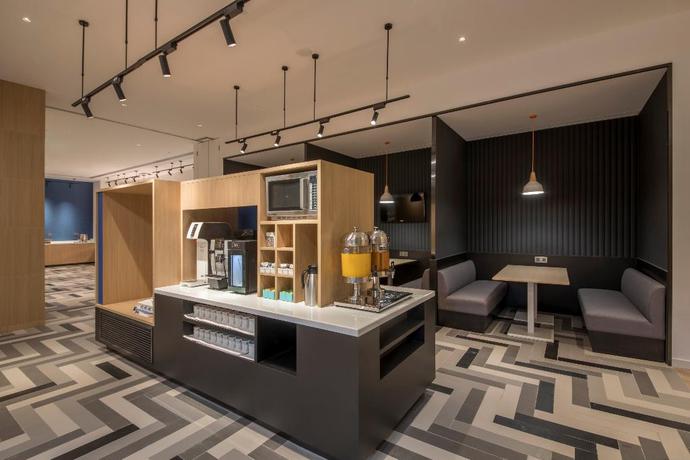 Imagen del bar/restaurante del Hotel Holiday Inn Express Xiamen Airport Harbor. Foto 4
