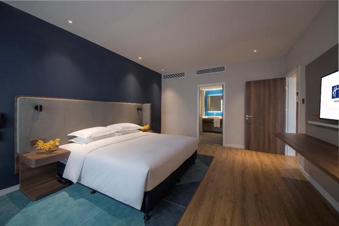 Imagen de la habitación del Hotel Holiday Inn Express Xiamen Airport Harbor. Foto 17