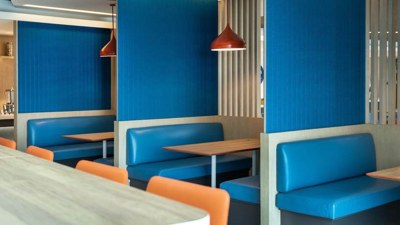 Imagen de los interiores del Hotel Holiday Inn Express Yangjiang City Center, An Ihg. Foto 20