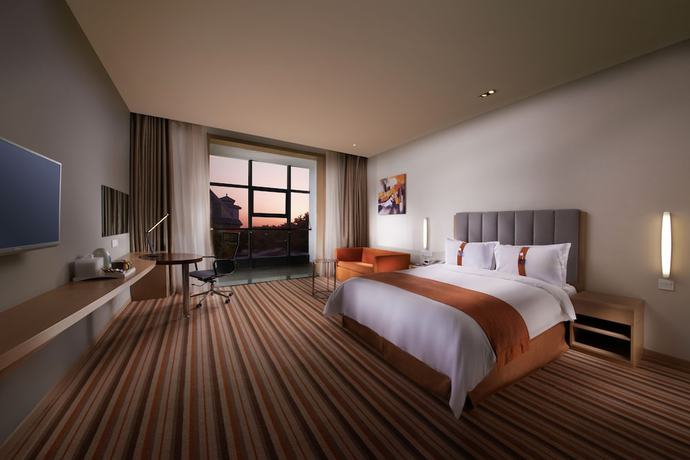 Imagen de la habitación del Hotel Holiday Inn Express Yangzhou City Center, An Ihg. Foto 10