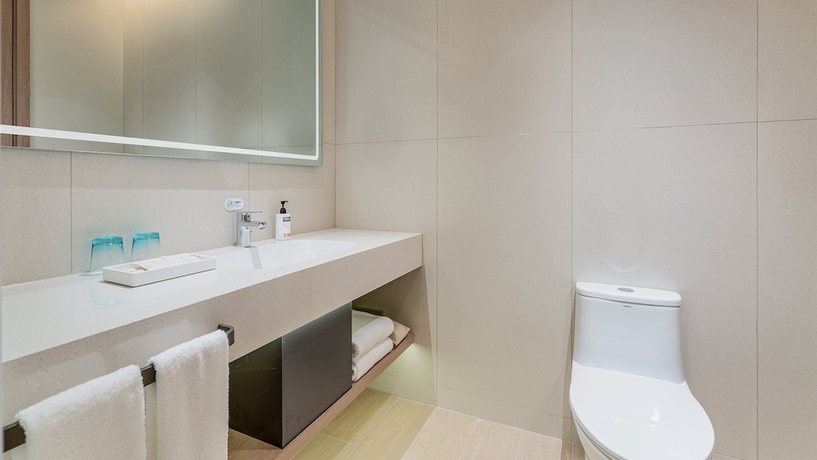 Imagen de la habitación del Hotel Holiday Inn Express Yangzhou Grand Canal Theatre by IHG. Foto 3