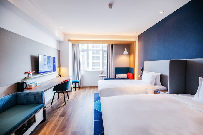 Imagen de la habitación del Hotel Holiday Inn Express Yantai Fulai. Foto 14