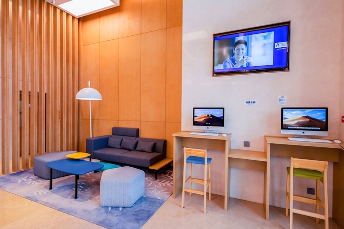 Imagen de la habitación del Hotel Holiday Inn Express Yantai Fulai. Foto 16