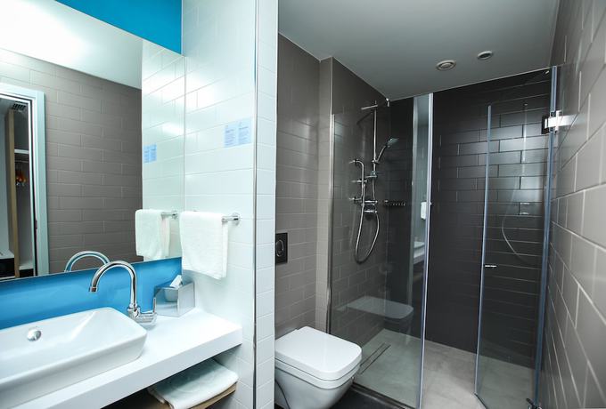 Imagen de la habitación del Hotel Holiday Inn Express Yerevan, An Ihg. Foto 9