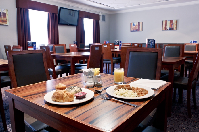 Imagen del bar/restaurante del Hotel Holiday Inn Express York, An Ihg. Foto 4