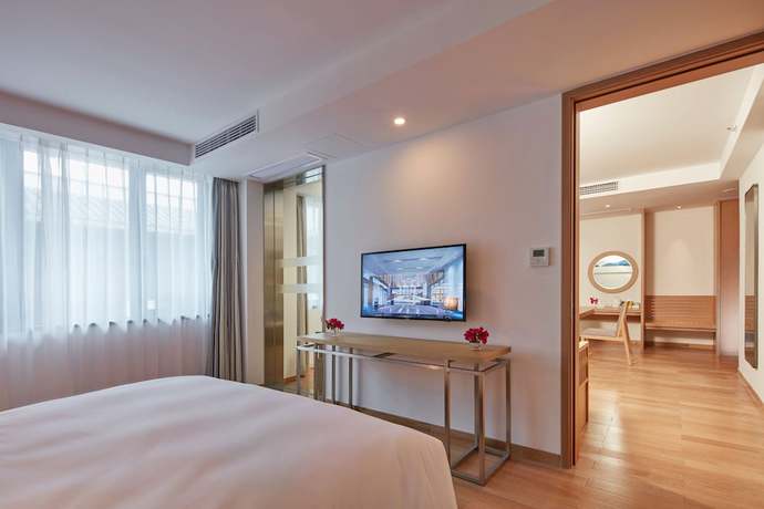 Imagen de los interiores del Hotel Holiday Inn Express - Zhejiang Qianxia Lake. Foto 18