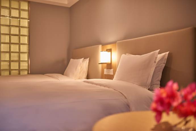 Imagen de la habitación del Hotel Holiday Inn Express - Zhejiang Qianxia Lake. Foto 9