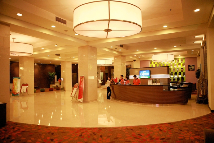 Imagen de los interiores del Hotel Holiday Inn Express Zhengzhou, An Ihg. Foto 8