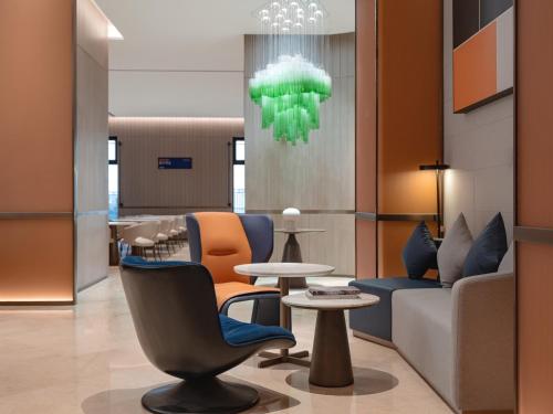 Imagen general del Hotel Holiday Inn Express Zhengzhou Garden Road. Foto 3
