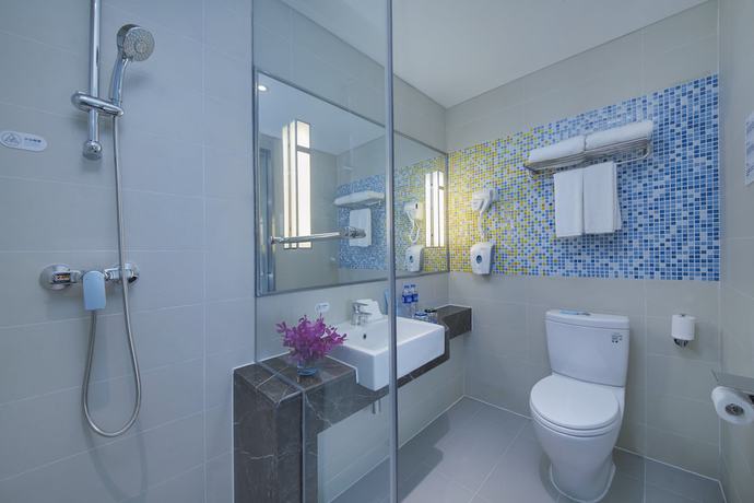 Imagen de la habitación del Hotel Holiday Inn Express Zhengzhou Longzi Lake, An Ihg. Foto 5