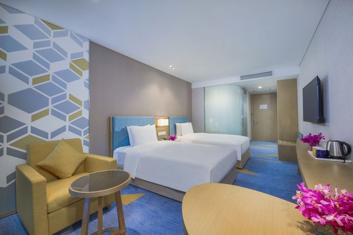 Imagen de la habitación del Hotel Holiday Inn Express Zhengzhou Longzi Lake, An Ihg. Foto 14
