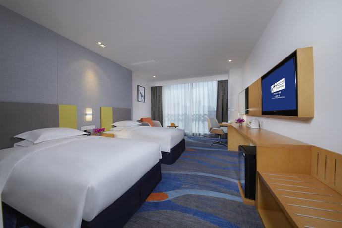 Imagen de la habitación del Hotel Holiday Inn Express Zhengzhou Zhengdong, An Ihg. Foto 13