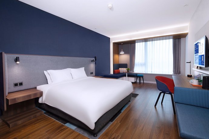 Imagen de la habitación del Hotel Holiday Inn Express Zhoushan Dinghai, An Ihg. Foto 14