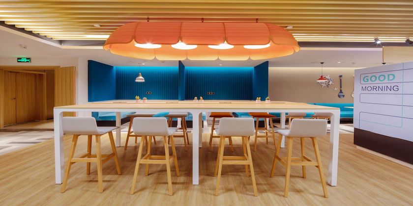Imagen del bar/restaurante del Hotel Holiday Inn Express Zhoushan Dinghai, An Ihg. Foto 6