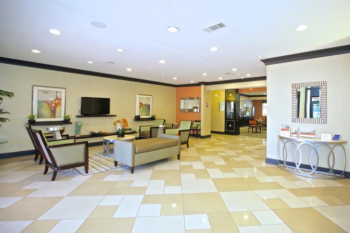 Imagen de los interiores del Hotel Holiday Inn Express & Suites Acworth - Kennesaw Northwest. Foto 17