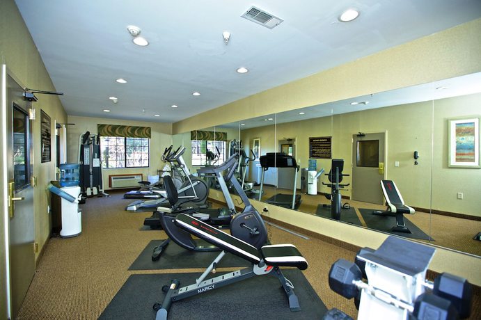 Imagen de los interiores del Hotel Holiday Inn Express & Suites Acworth - Kennesaw Northwest. Foto 19