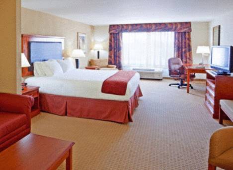 Imagen de la habitación del Hotel Holiday Inn Express & Suites Albany Airport Area - Latham. Foto 9