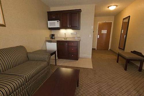 Imagen de la habitación del Hotel Holiday Inn Express & Suites Anderson. Foto 4