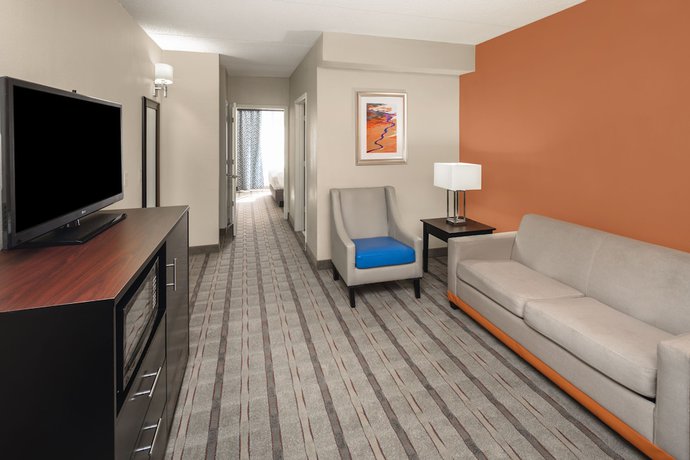 Imagen de la habitación del Hotel Holiday Inn Express & Suites Atlanta NE - Duluth. Foto 14